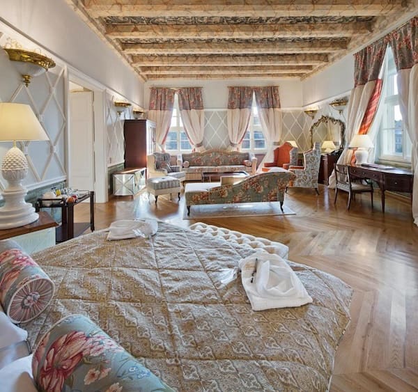 O Bonerowski Palace Boutique Hotel