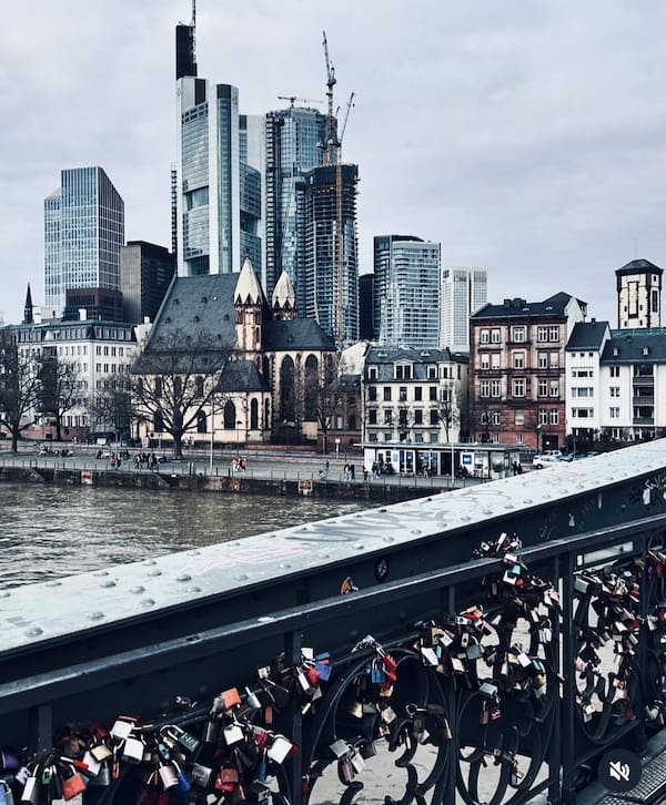 Ponte de Frankfurt