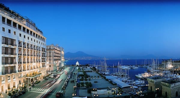Grand Hotel Vesuvio Nápoles