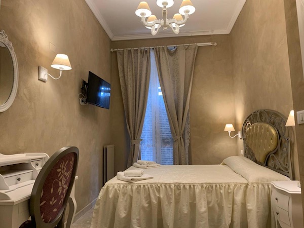 Hotel Calais Milão